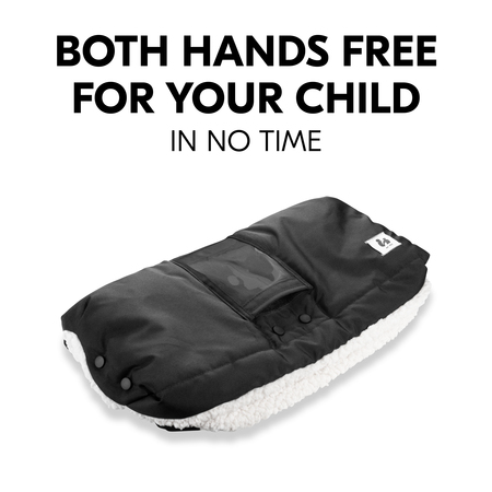 Both hands free for your child at all times