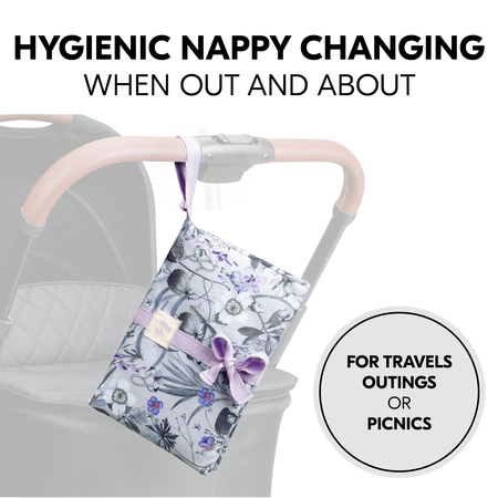 Hygienic nappy changing when out and about