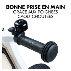 Bonne prise en main des poignées en caoutchouc
