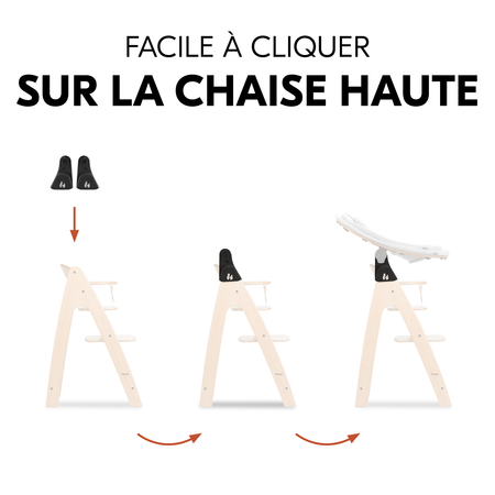 Se clipse facilement sur la chaise haute