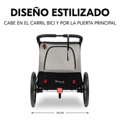 Cabe en el carril bici y por la puerta principal